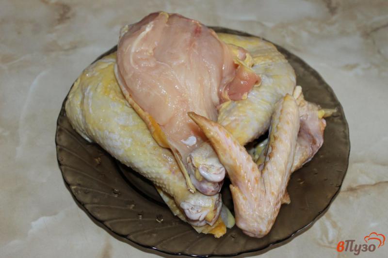 Фото приготовление рецепта: Запеченное куриное мясо с лимоном и гранатовым соусом шаг №1