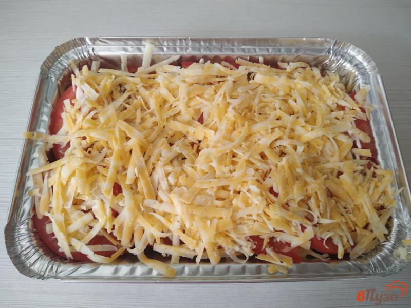 Фото приготовление рецепта: Запечённый картофель с ветчиной и помидорами шаг №8