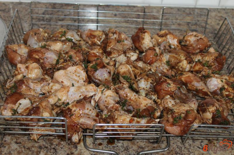Фото приготовление рецепта: Куриные плечи гриль в соусе Терияки шаг №5