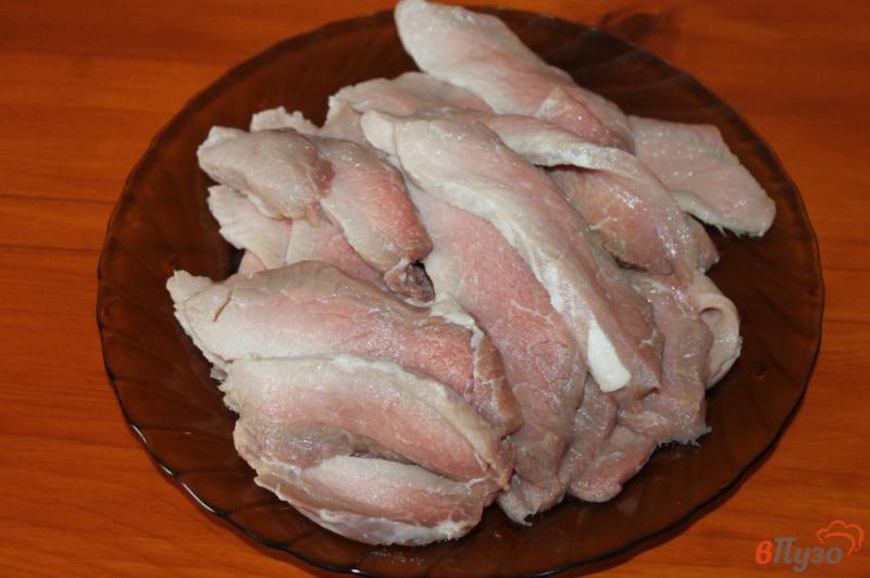Фото приготовление рецепта: Отбивные из свиного мяса в яично - сырном кляре шаг №1