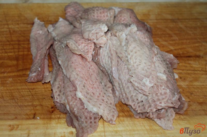 Фото приготовление рецепта: Отбивные из свиного мяса в яично - сырном кляре шаг №2
