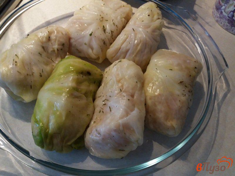 Фото приготовление рецепта: Голубцы из молодой капусты с куриным фаршем шаг №6