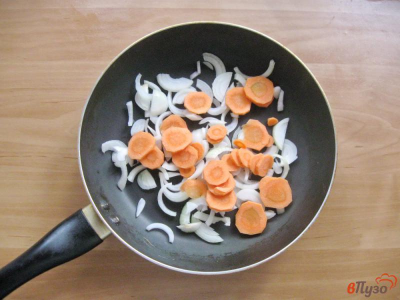 Фото приготовление рецепта: Кабачковая икра с грибами шаг №2