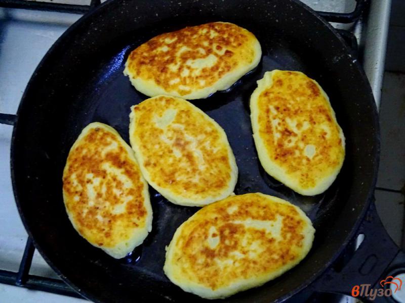 Фото приготовление рецепта: Картофельные зразы с печенью шаг №15