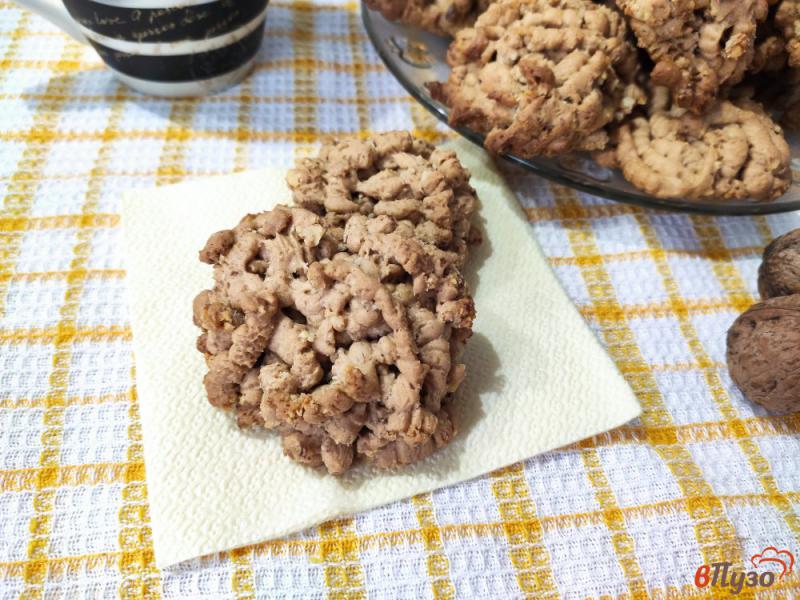 Фото приготовление рецепта: Песочное печенье с орехами из мясорубки шаг №9