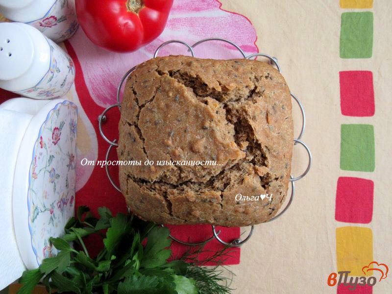Фото приготовление рецепта: Цельнозерновой хлеб с семенами льна, кунжутом и семечками шаг №5