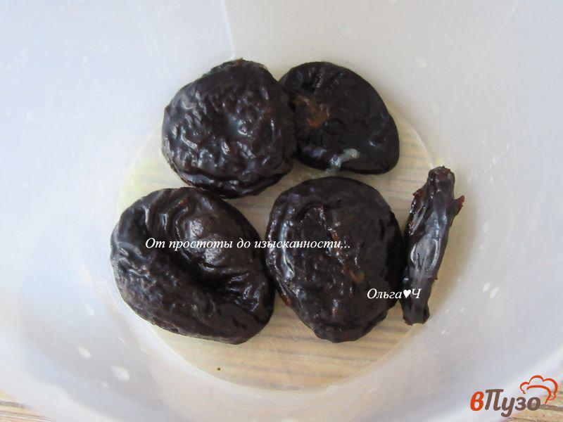 Фото приготовление рецепта: Свекольно-кокосовое печенье с корицей и домашняя курага шаг №1