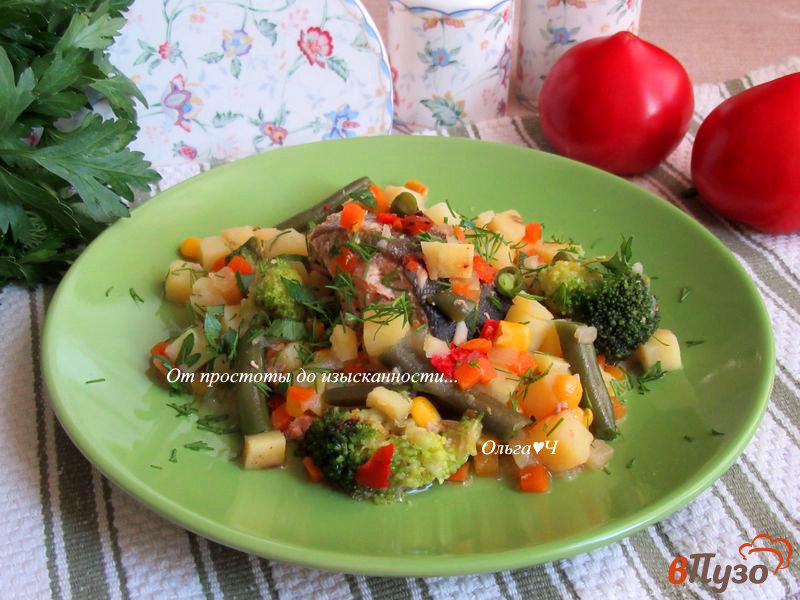 Фото приготовление рецепта: Горбуша с овощами по-деревенски шаг №6