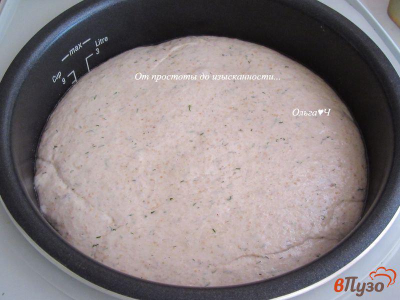 Фото приготовление рецепта: Хлеб с укропом и водорослевой солью шаг №6