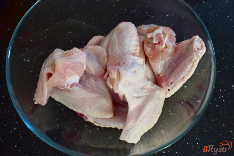 Фото приготовление рецепта: Куриные крылышки в апельсиновом маринаде шаг №1