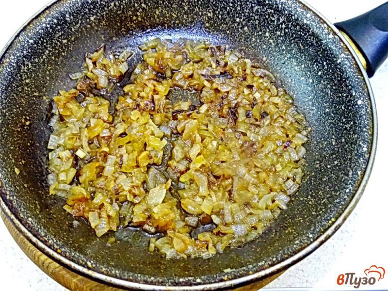 Фото приготовление рецепта: Рулетики из лаваша с картофелем, грибами и сыром шаг №2