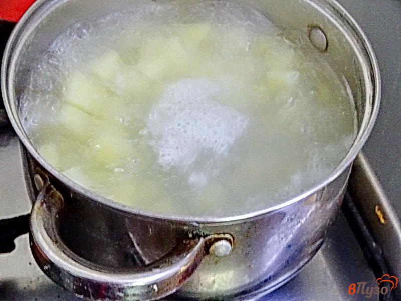 Фото приготовление рецепта: Постный картофельный суп с грибами шаг №7