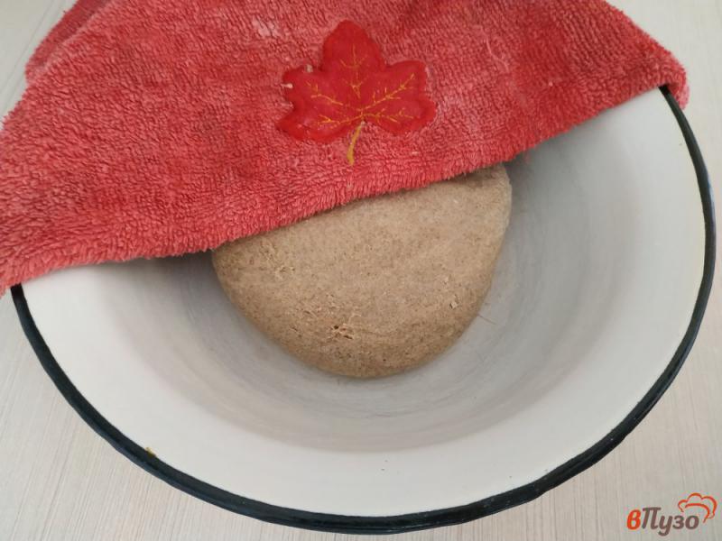 Фото приготовление рецепта: Пирожки с картошкой из ржаной муки шаг №3