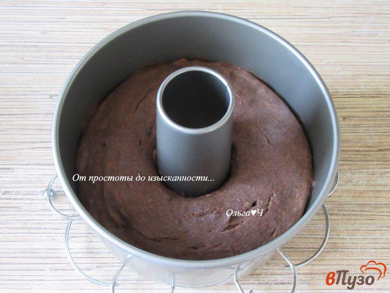 Фото приготовление рецепта: Гречневый кекс с черносливом без сахара шаг №5