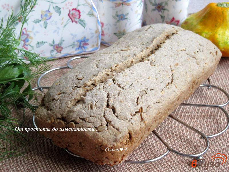 Фото приготовление рецепта: Цельнозерновой хлеб с семечками шаг №6