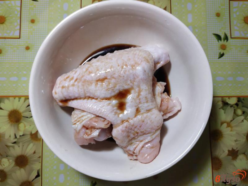 Фото приготовление рецепта: Крылья куриные жареные в мультиварке шаг №2