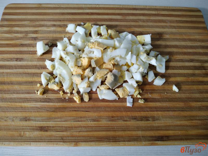 Фото приготовление рецепта: Салат из крабовых палочек с помидорами шаг №1