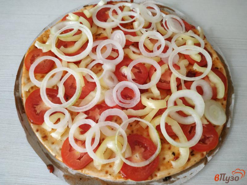 Фото приготовление рецепта: Овощная пицца шаг №6