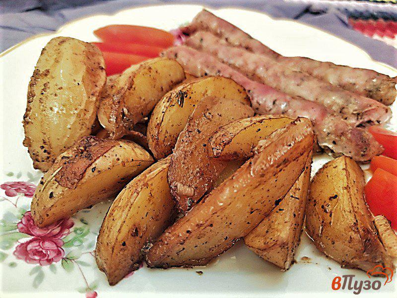 Фото приготовление рецепта: Запеченный молодой картофель с приправами по-деревенски шаг №8