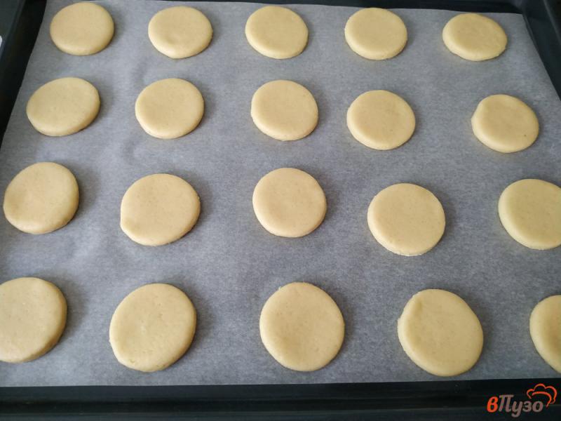 Фото приготовление рецепта: Имбирное песочное печенье шаг №8