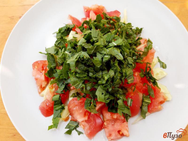 Фото приготовление рецепта: Салат овощной с фетой и рукколой шаг №5