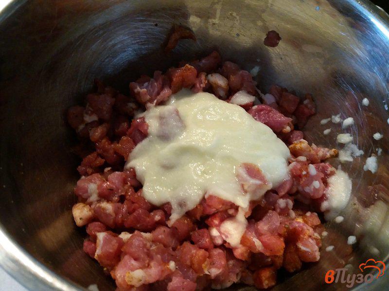 Фото приготовление рецепта: Рубленные котлеты из свинины шаг №5