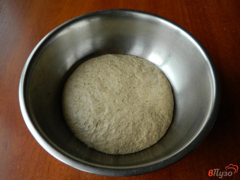 Фото приготовление рецепта: Хлеб на ржаной закваске с солодом шаг №7