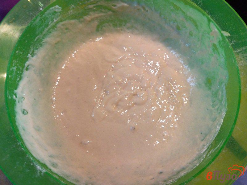 Фото приготовление рецепта: Ванильные оладьи с карамельным соусом шаг №4