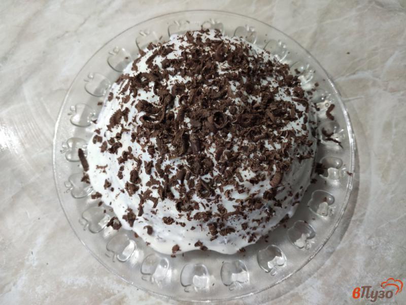 Фото приготовление рецепта: Шоколадный торт со сметанным кремом в микроволновке шаг №10
