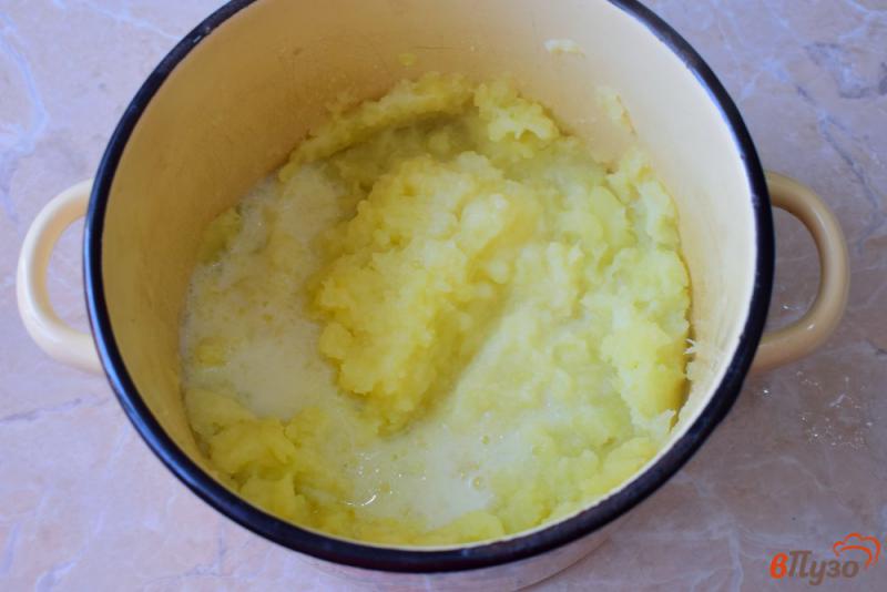Фото приготовление рецепта: Пюре из картофеля и кабачков шаг №3