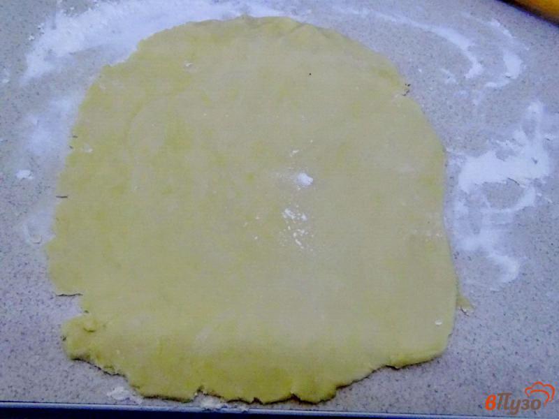 Фото приготовление рецепта: Пироги с горохом шаг №8