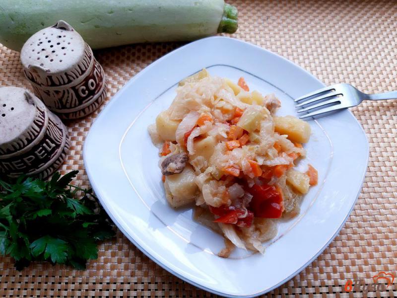 Фото приготовление рецепта: Рагу овощное с кабачками и капустой шаг №11