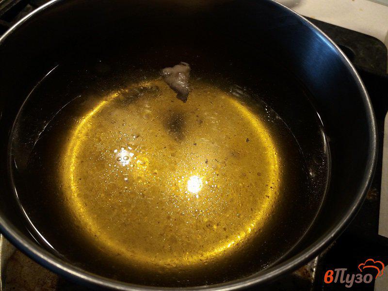 Фото приготовление рецепта: Томатный суп на бульоне шаг №2