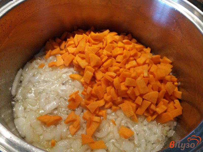 Фото приготовление рецепта: Рис с кабачком и спаржевой фасолью шаг №5