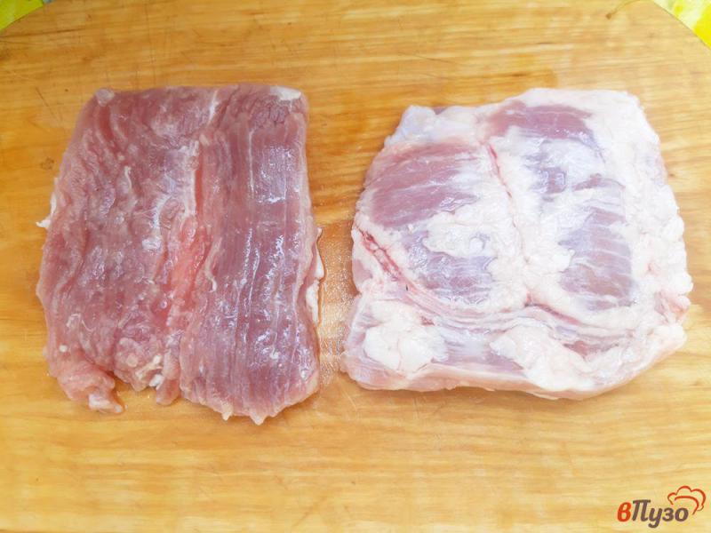 Фото приготовление рецепта: Отбивные из свинины в кляре с  петрушкой шаг №1