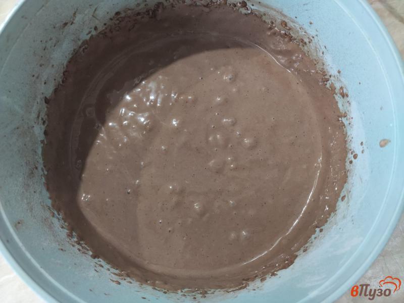 Фото приготовление рецепта: Шоколадный торт с бананом шаг №5