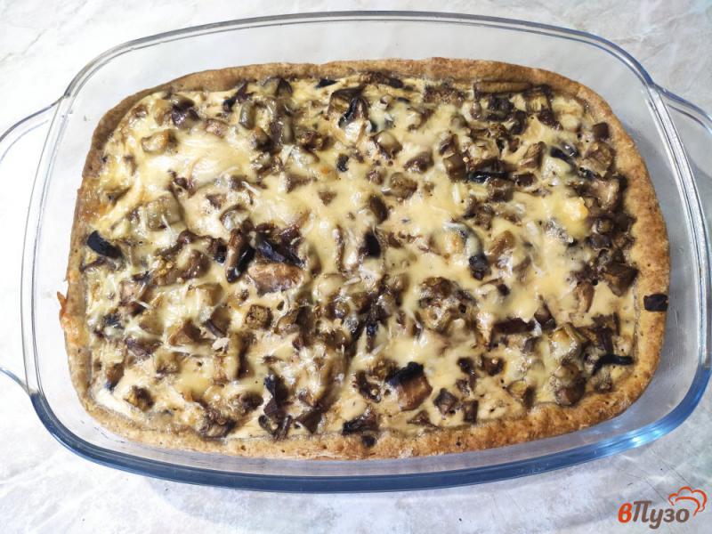 Фото приготовление рецепта: Открытый пирог с баклажанами и грибами шаг №12