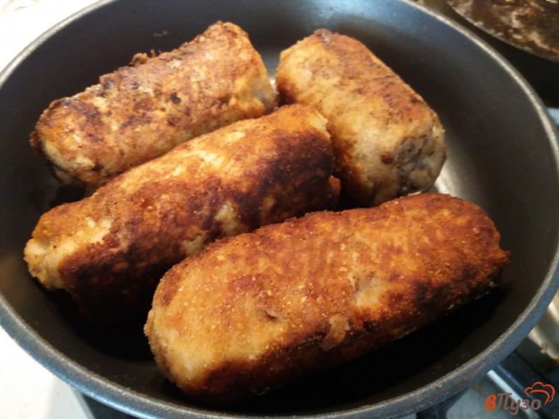 Фото приготовление рецепта: Рулетики из куриного филе с начинкой шаг №16