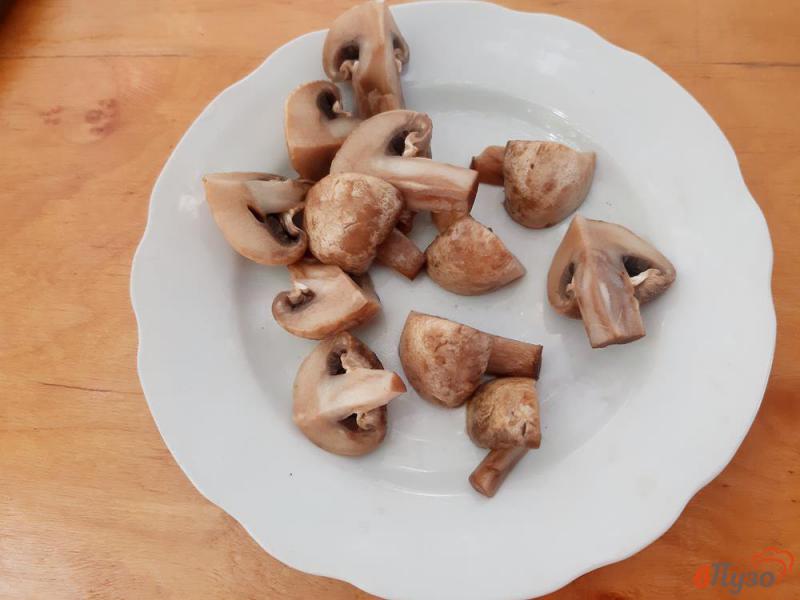 Фото приготовление рецепта: Овощи тушеные с куриным филе и грибами шаг №2
