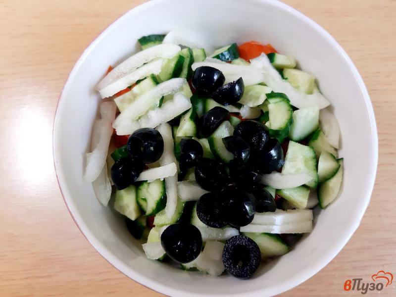 Фото приготовление рецепта: Салат овощной с йогуртовой заправкой шаг №4