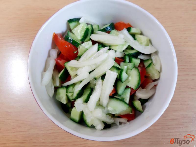 Фото приготовление рецепта: Салат овощной с йогуртовой заправкой шаг №3