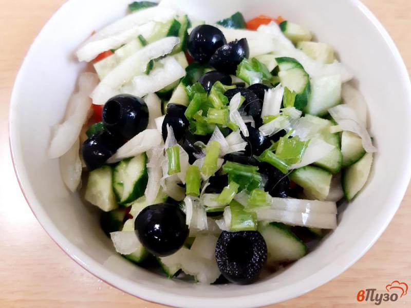 Фото приготовление рецепта: Салат овощной с йогуртовой заправкой шаг №5
