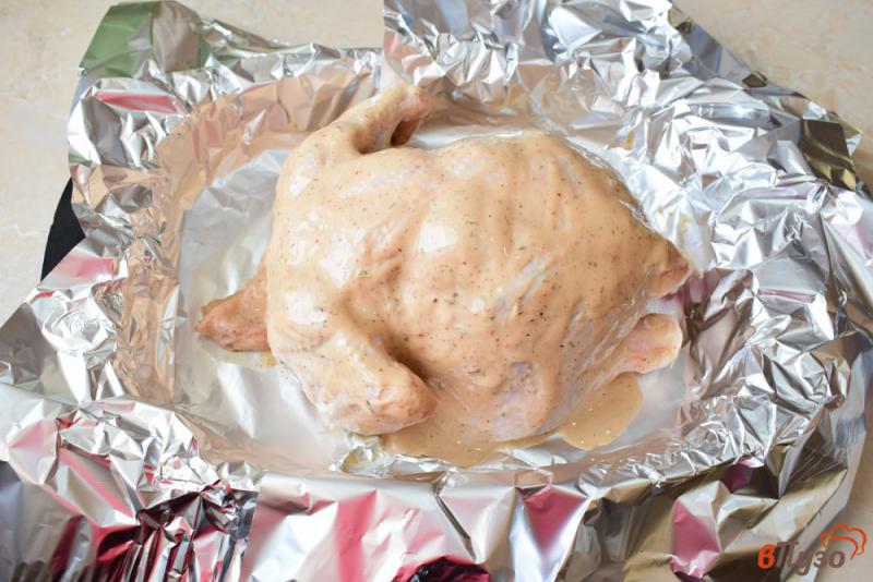 Фото приготовление рецепта: Курица в томатном маринаде в духовке шаг №4