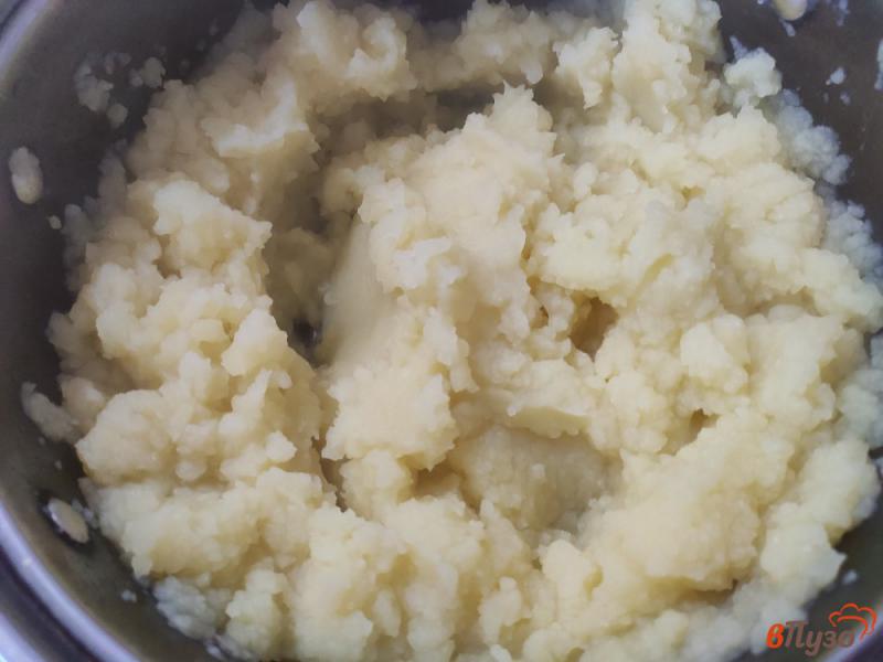 Фото приготовление рецепта: Картофельное пюре со сметаной шаг №4