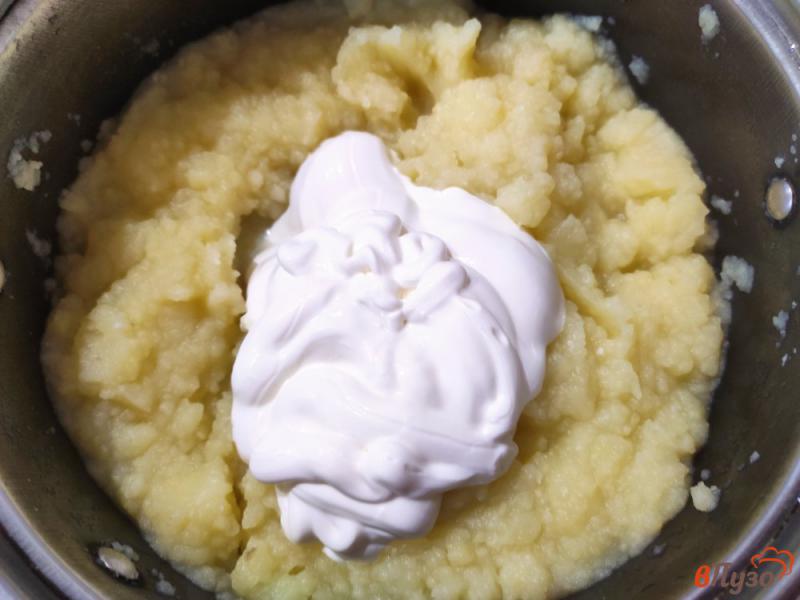 Фото приготовление рецепта: Картофельное пюре со сметаной шаг №6