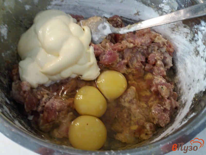 Фото приготовление рецепта: Рубленные котлеты из свинины в соусе Терияки шаг №7