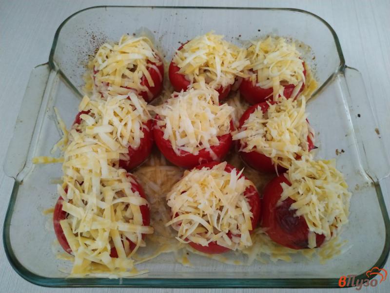 Фото приготовление рецепта: Фаршированные помидоры запеченые в духовке шаг №7