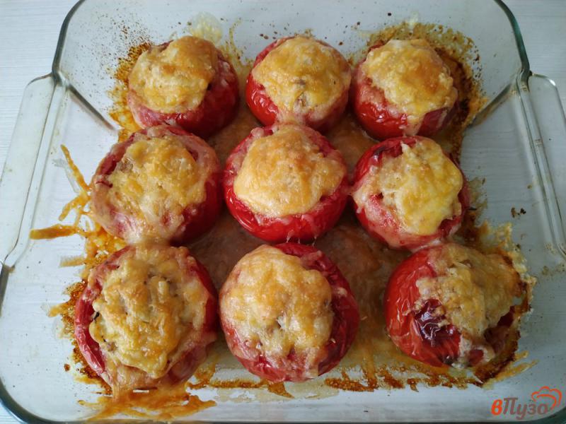 Фото приготовление рецепта: Фаршированные помидоры запеченые в духовке шаг №8