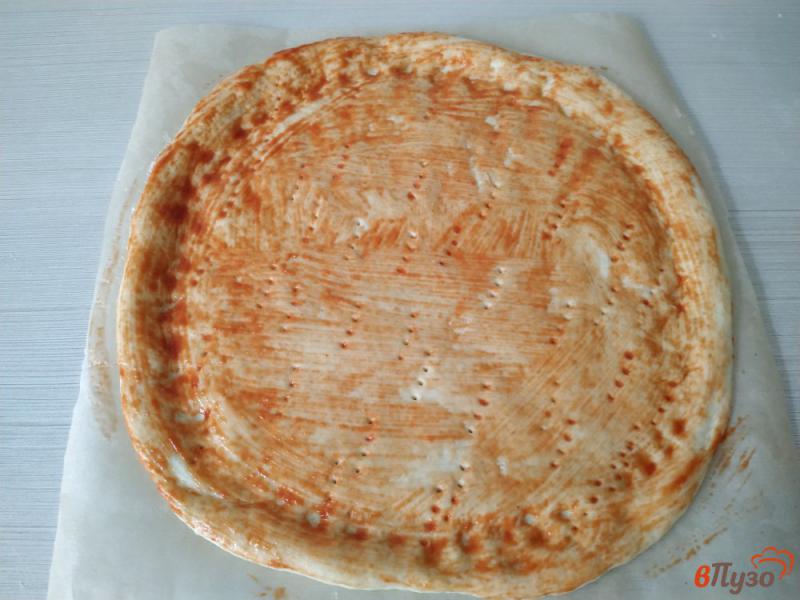 Фото приготовление рецепта: Овощная пицца с кукурузой шаг №9
