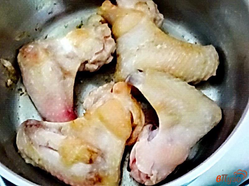 Фото приготовление рецепта: Рагу с овощами и куриными крыльями шаг №2